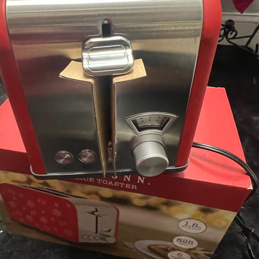 Rae Dunn toaster - Picture 3 of 4